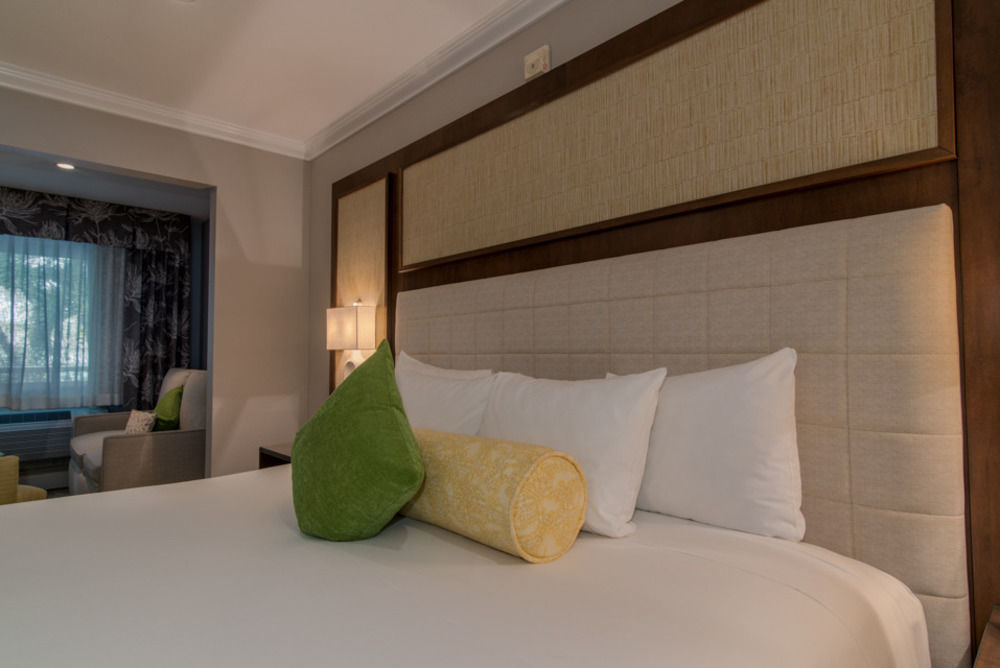 Almond Tree Inn - Adults Only Key West Bagian luar foto