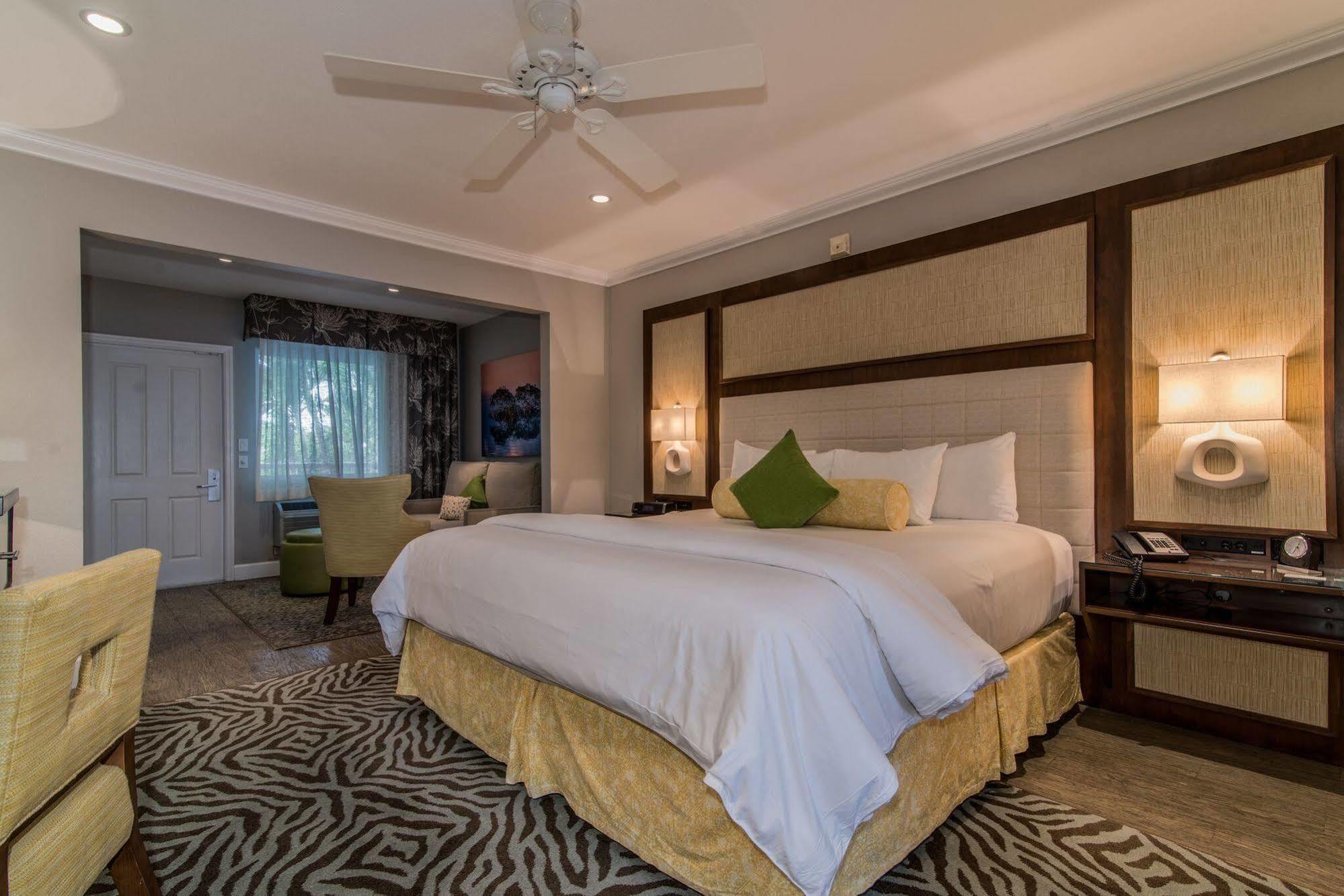 Almond Tree Inn - Adults Only Key West Bagian luar foto