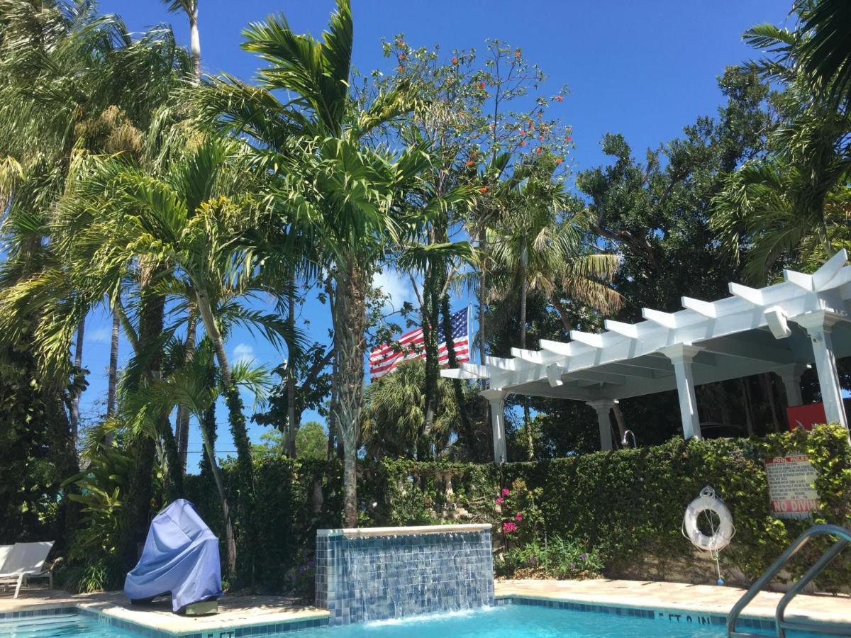 Almond Tree Inn - Adults Only Key West Bagian luar foto